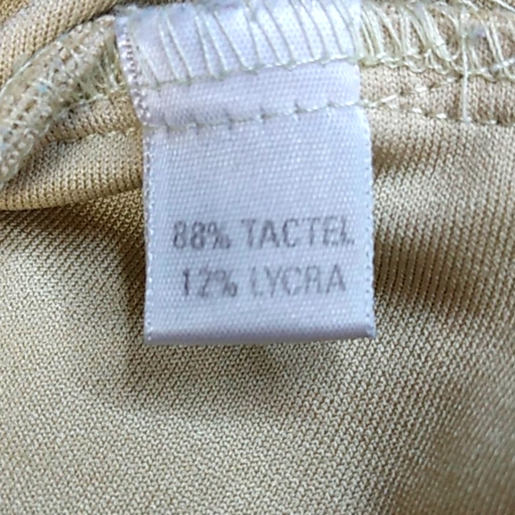 LIKE NEW A'nue Ligne High Neck Sleeveless Rouched Top - Picture 9 of 12